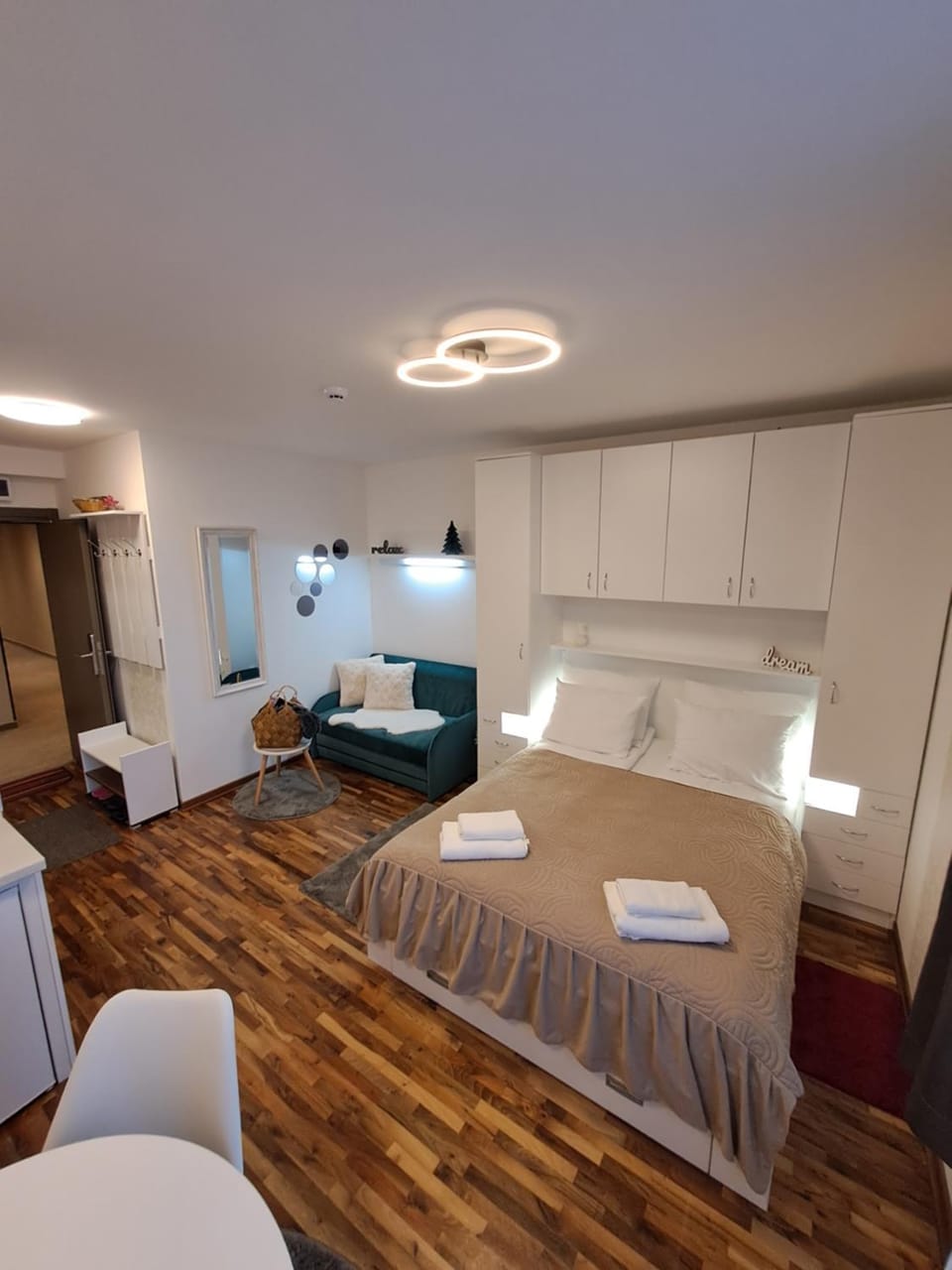 Lux apartmani Dunja Kopaonik Čardaci - WHITE Apartment in Serbia