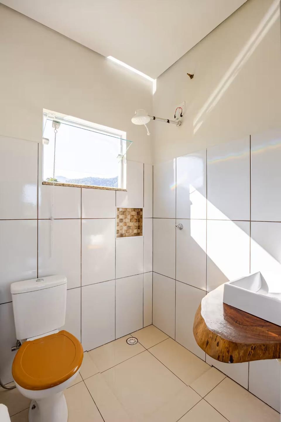 Casa de 4 suites com piscina, próxima a praias e do centro de Ubatuba House in Ubatuba