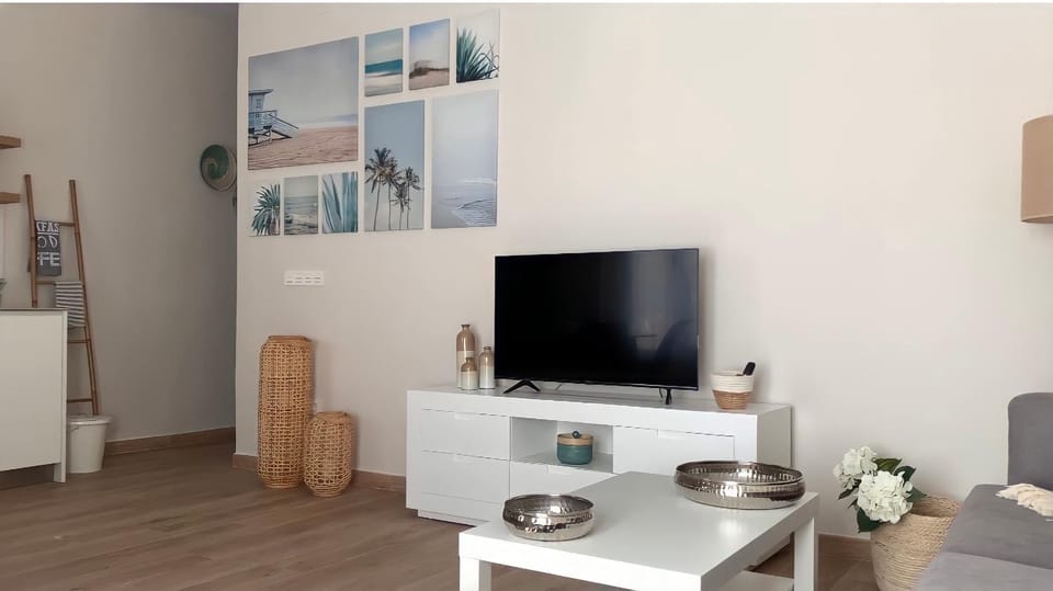 TV and multimedia, Seating area