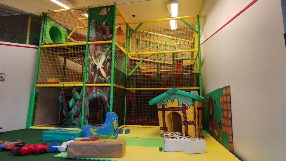 Children play ground, Kids's club