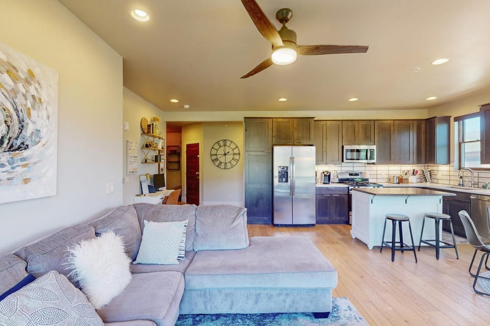 Blue River Condo Unit 3301 Apartment in Silverthorne