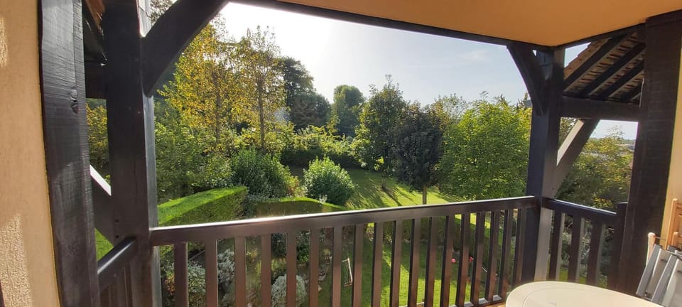 Balcony/Terrace, Garden view