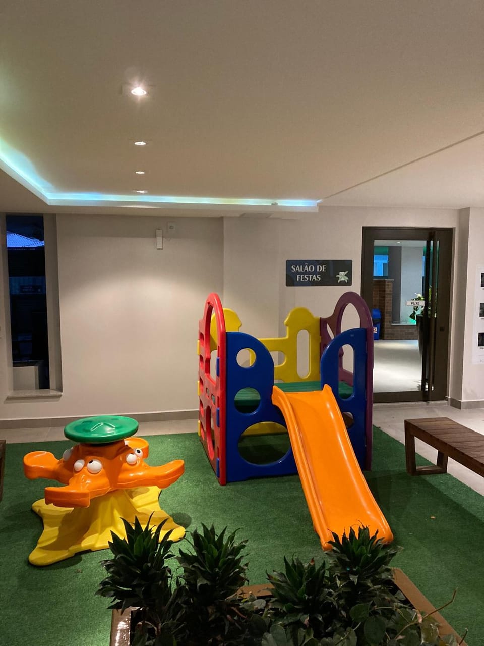 Kids's club