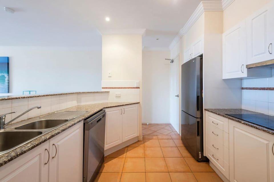 Breakers 1-3 - Ocean Views - Stone Real Estate Yamba Apartment in Yamba