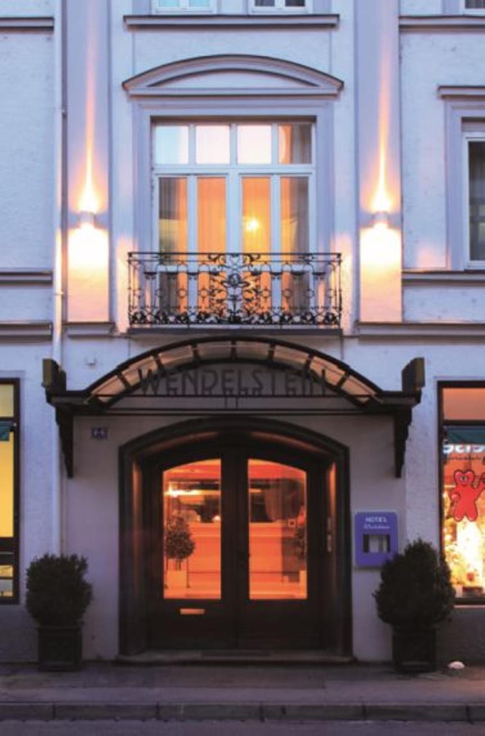 Facade/entrance, Property logo or sign