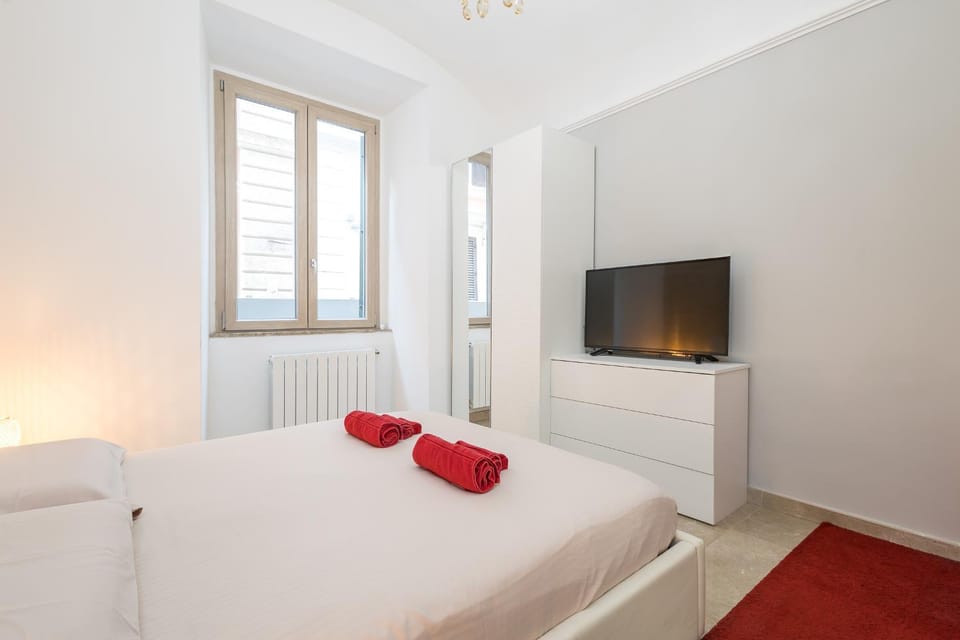 Domus Enea - Colosseo Termini Apartment in Rome