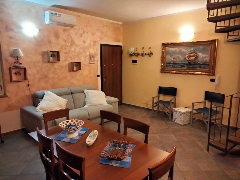 Acqua Marina House in Calabria