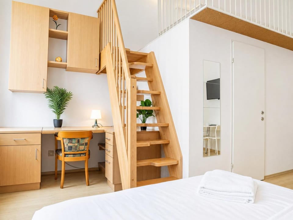 Bed, Bedroom, bunk bed