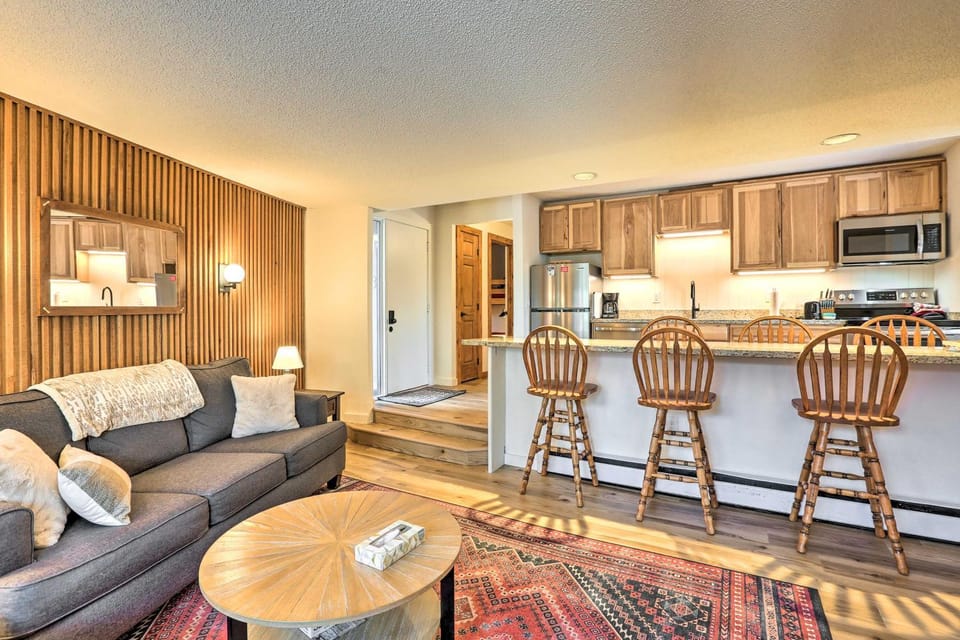 Breckenridge Condo w/ Gas Grill < 1 Mi to Peak 8! House in Breckenridge