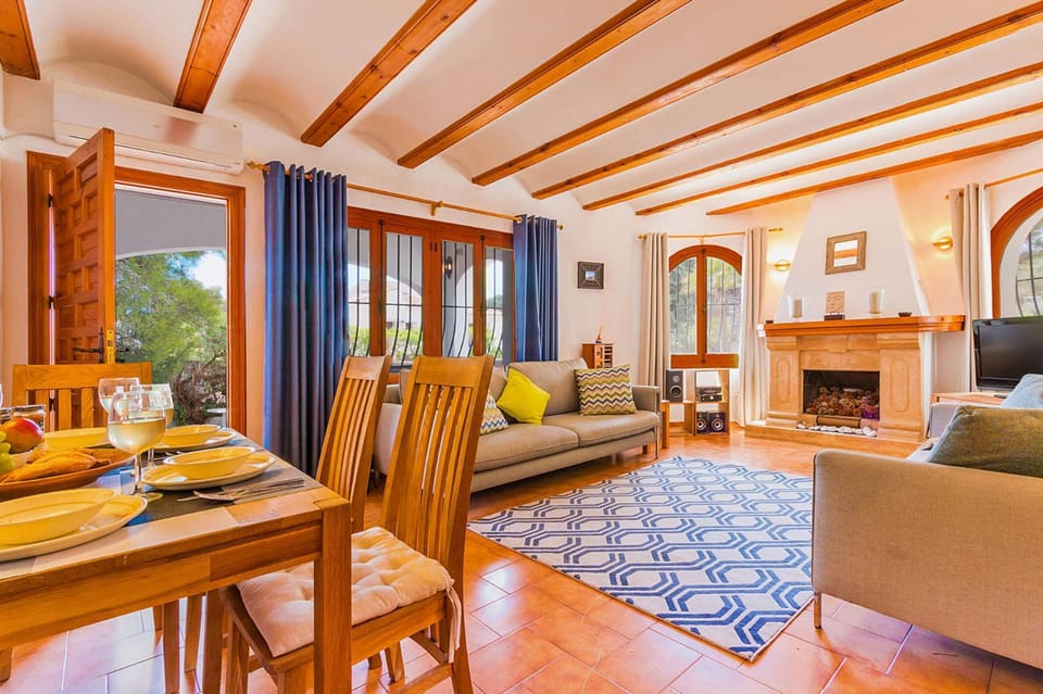 Villa Moreno with Large Private Pool Villa in Marina Alta