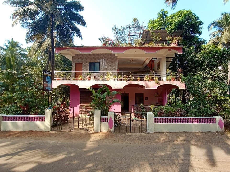 Jerone's Home Stay Bed and Breakfast in Goa, India
