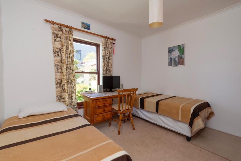 Room for 2 in Camps Bay Vacation rental in Camps Bay