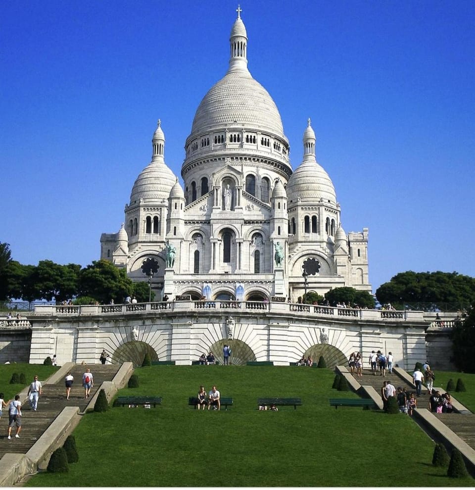 Nearby landmark