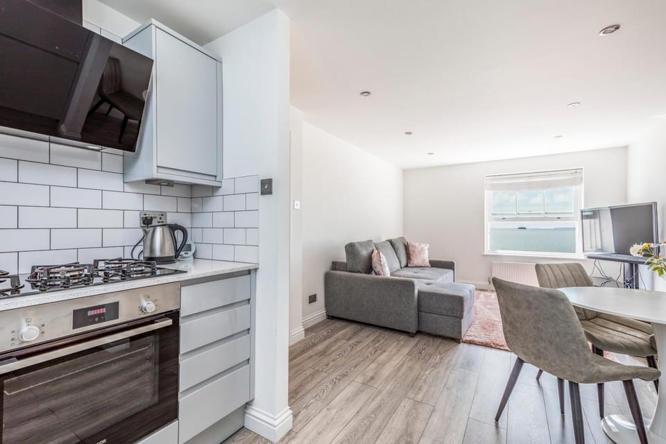 Seafront 2 Bedroom Apartment Apartment in Portsmouth