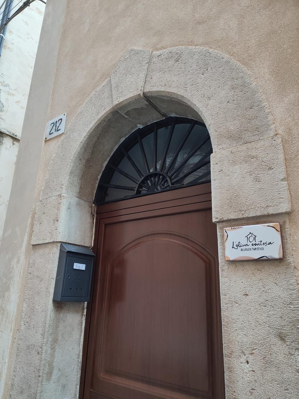 Facade/entrance, Property logo or sign