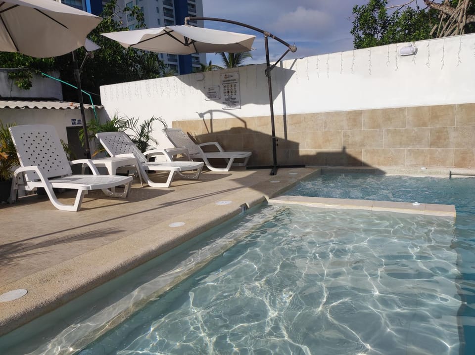 Pool view, Swimming pool