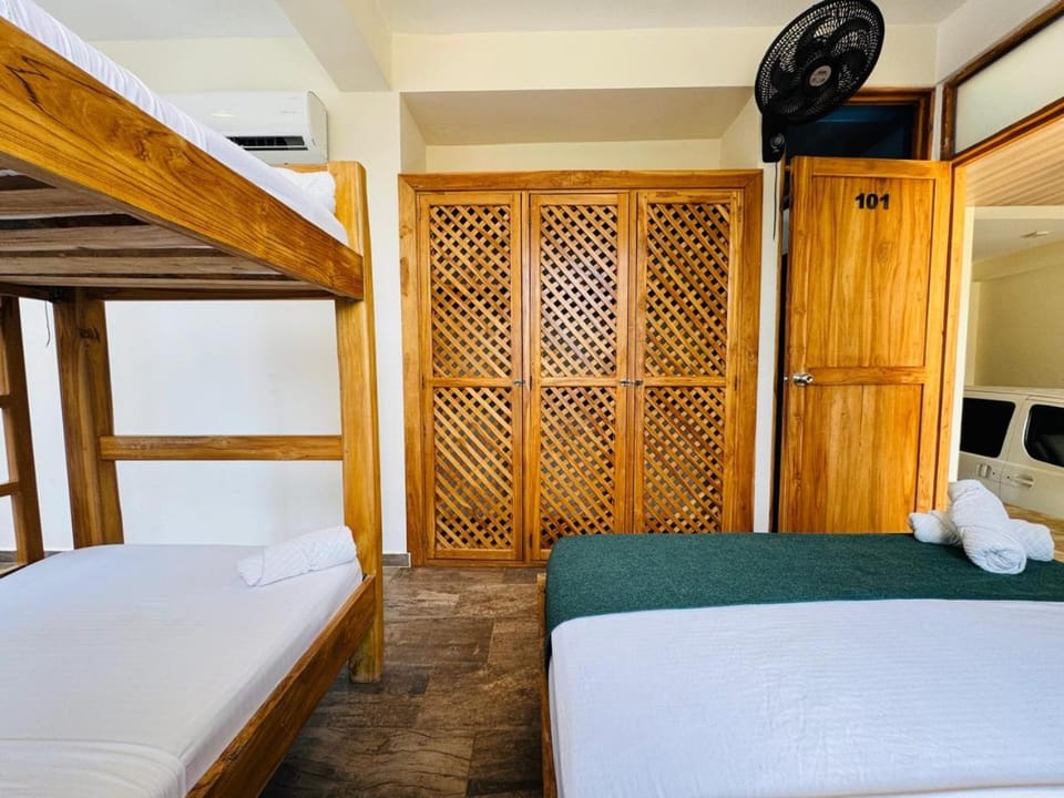 Merakai Hostel Rincon del Mar Bed and Breakfast in Rincón