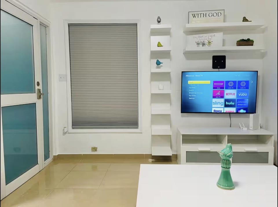 Hollywood Apartments - H Apartment in Puerto Rico