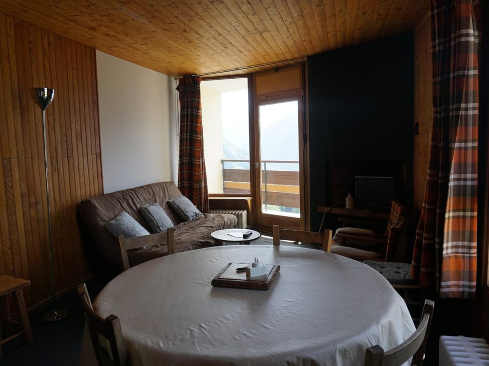 Appartement 3 pièces à Orcières Merlette pour 8 pers, vue station, animaux acceptés Apartment in Provence-Alpes-Côte d'Azur