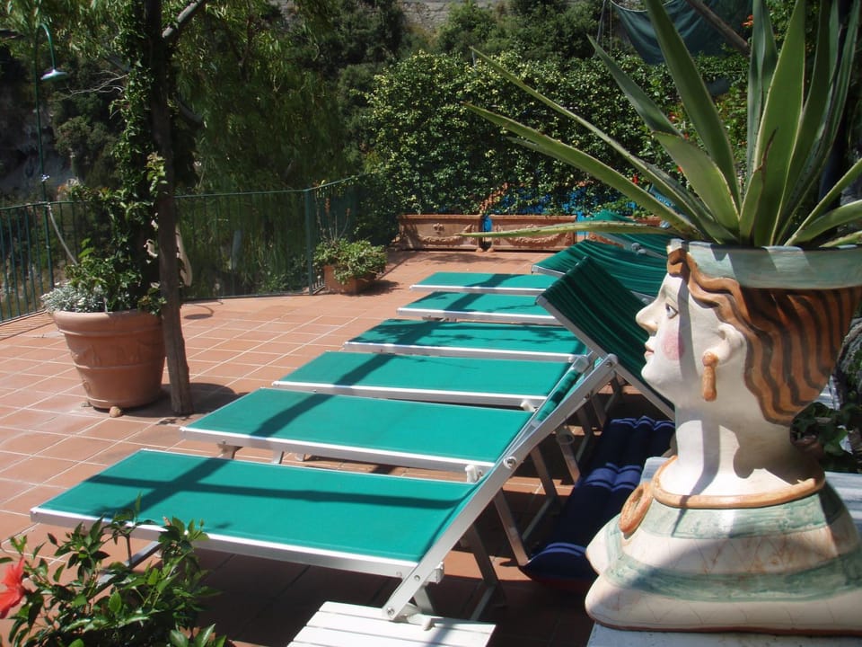View (from property/room), Balcony/Terrace