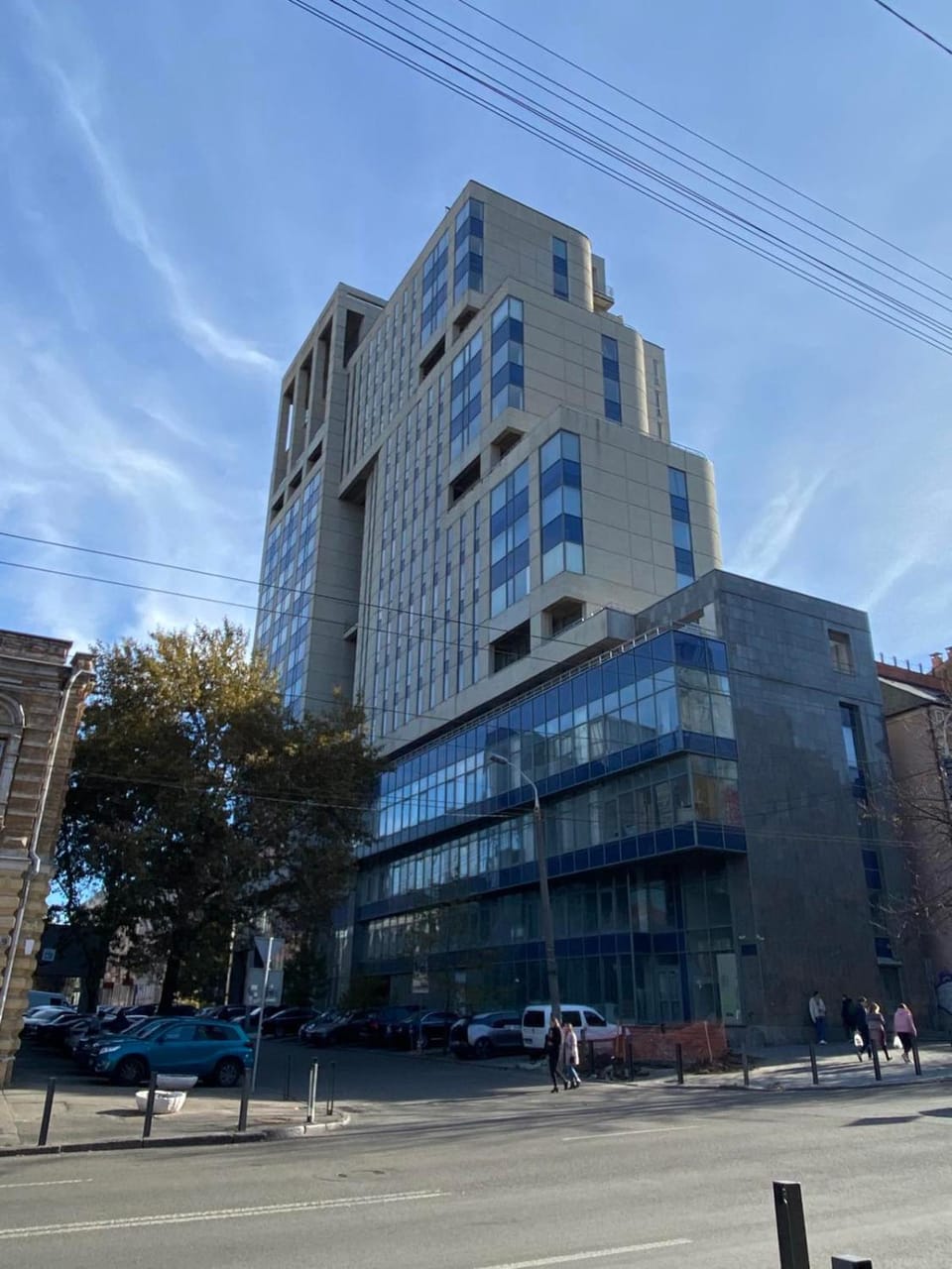 Property building, City view, Location