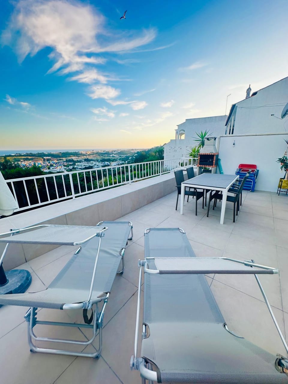 BBQ facilities, View (from property/room), Balcony/Terrace