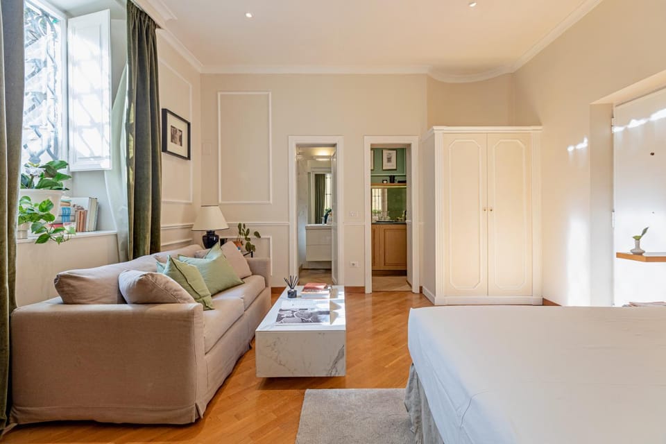 Living room, Seating area