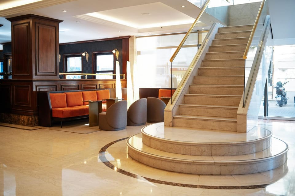 Lobby or reception, Seating area, Area and facilities