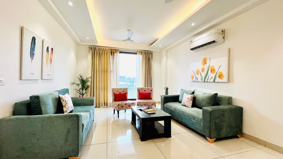 Living room, Seating area, air conditioner