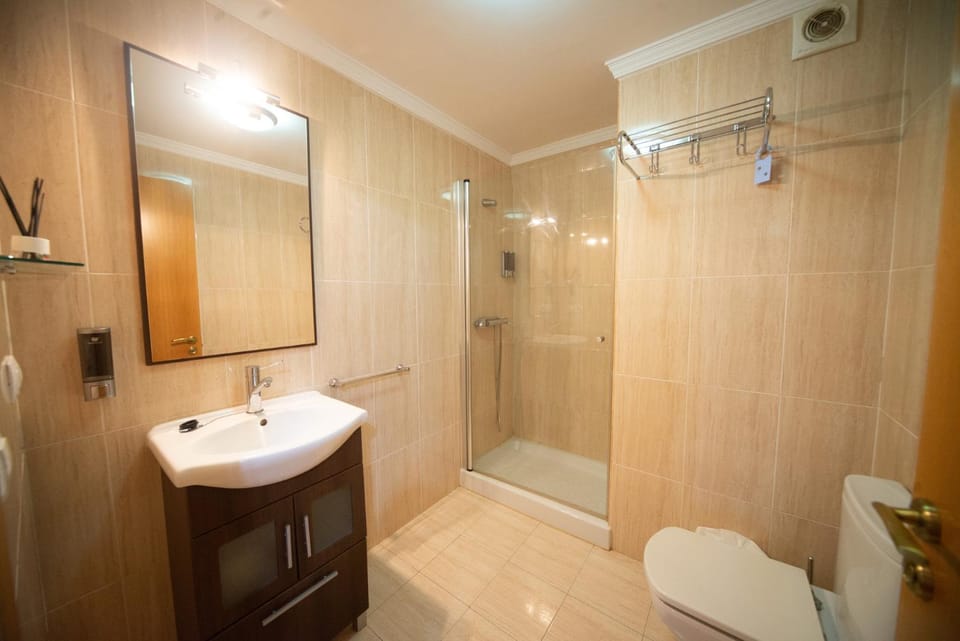 Shower, Bathroom
