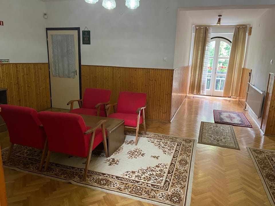 Nosztalgia Villa Vacation rental in Slovakia