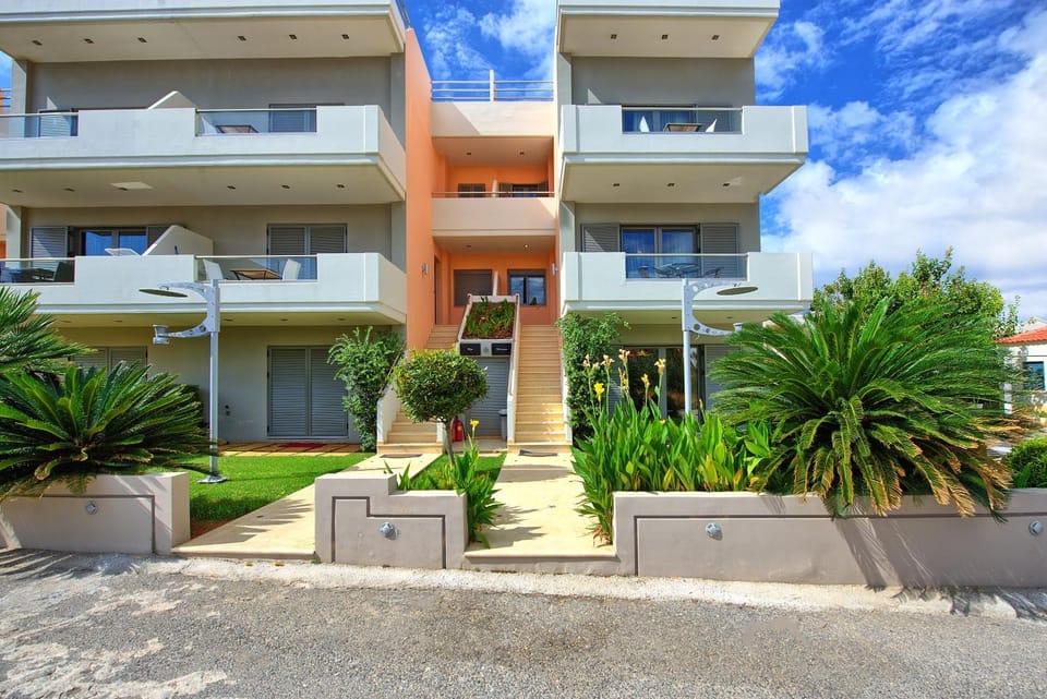 Property building, Facade/entrance