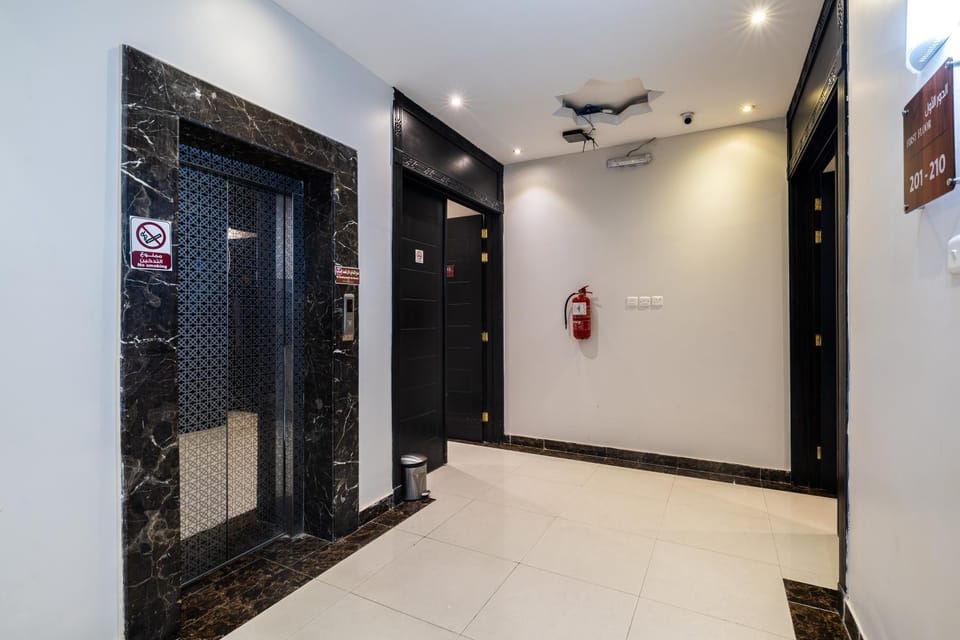 elevator
