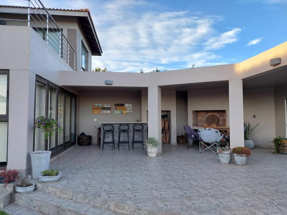 BBQ facilities, Balcony/Terrace