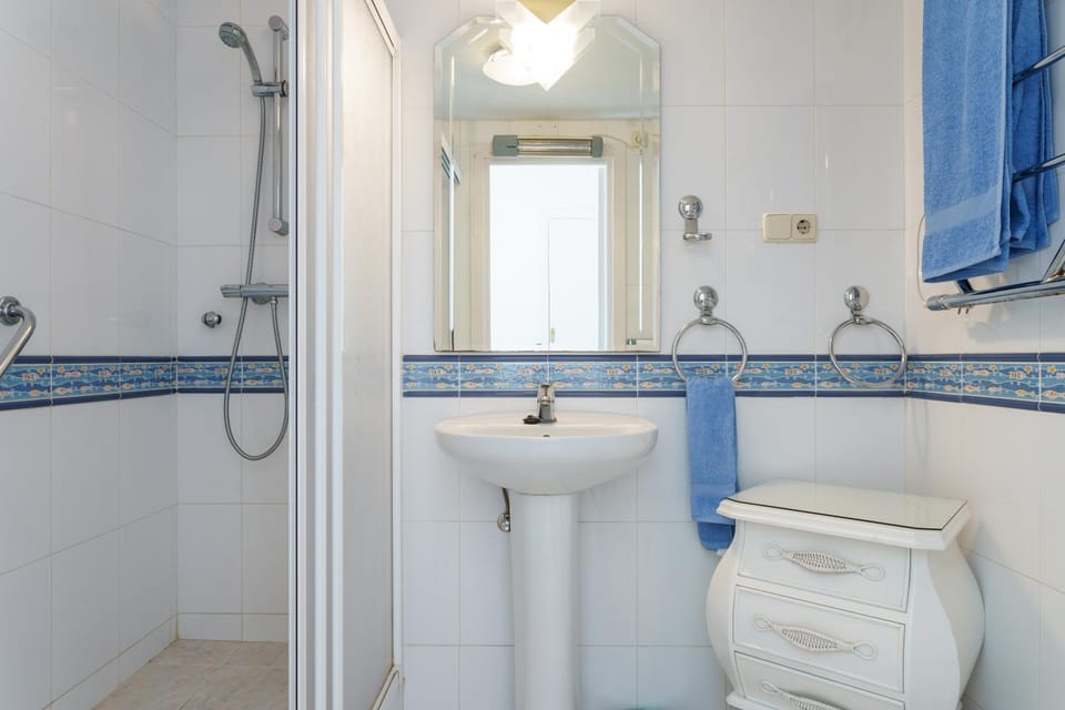 Bathroom, Living room