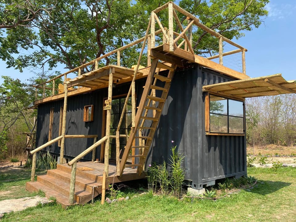 Property building, Garden