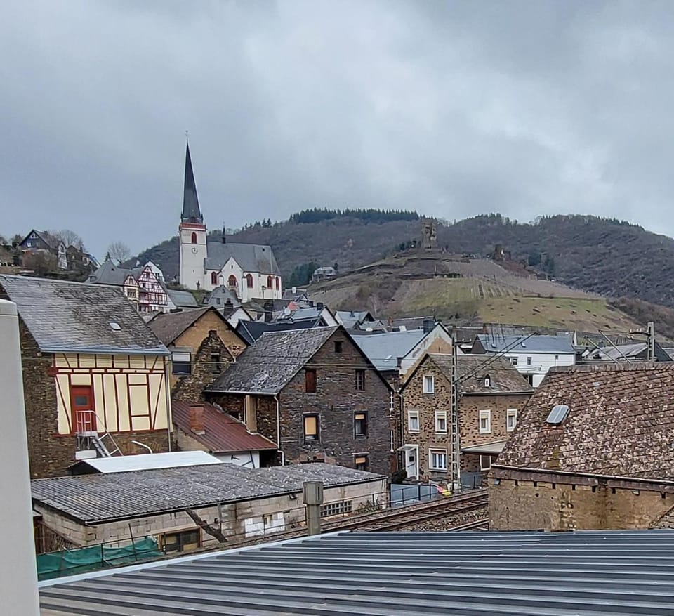 View (from property/room), City view