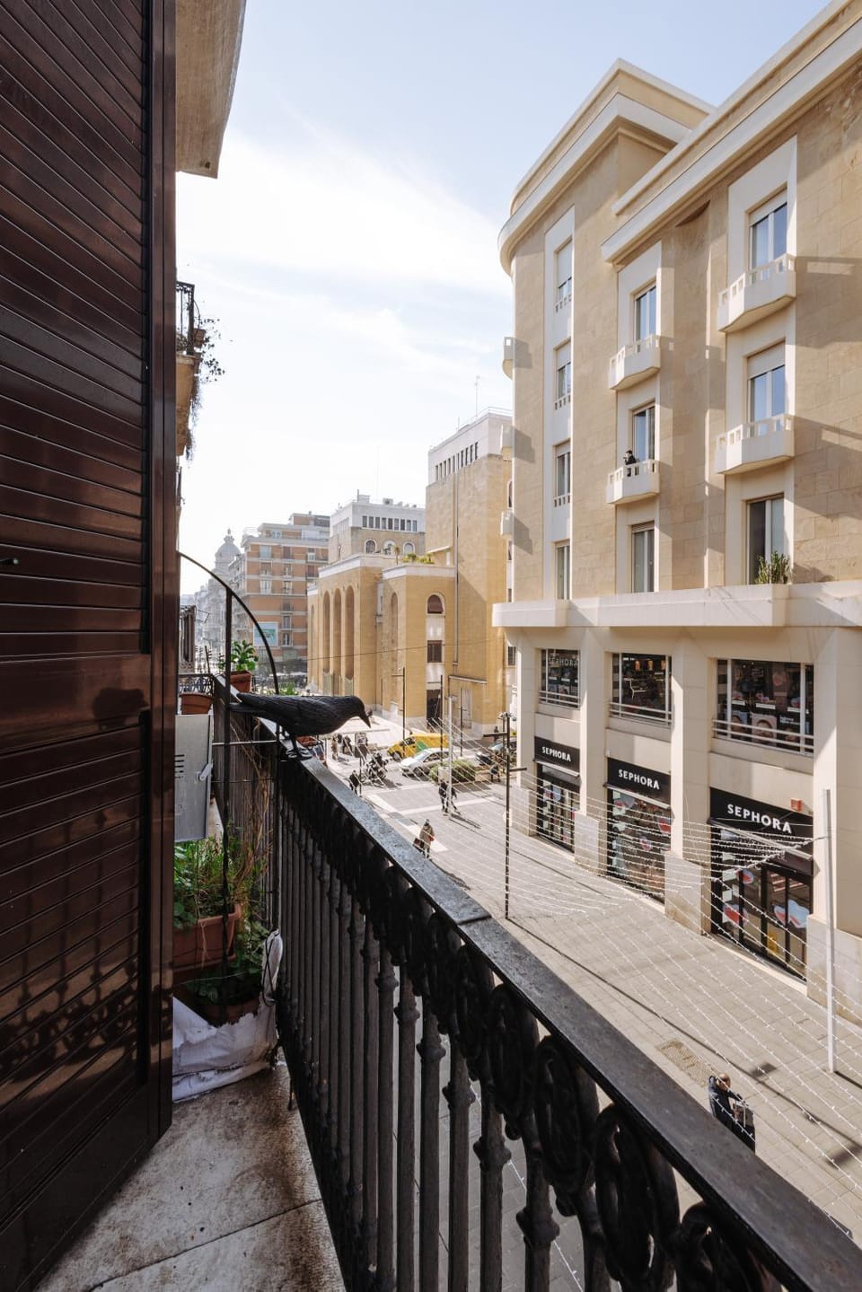 Neighbourhood, View (from property/room), Balcony/Terrace, City view, Street view, Location