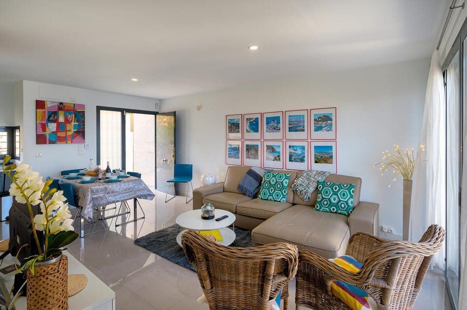 Living room, Lounge or bar, Seating area