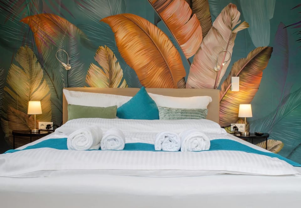 Bed, Photo of the whole room