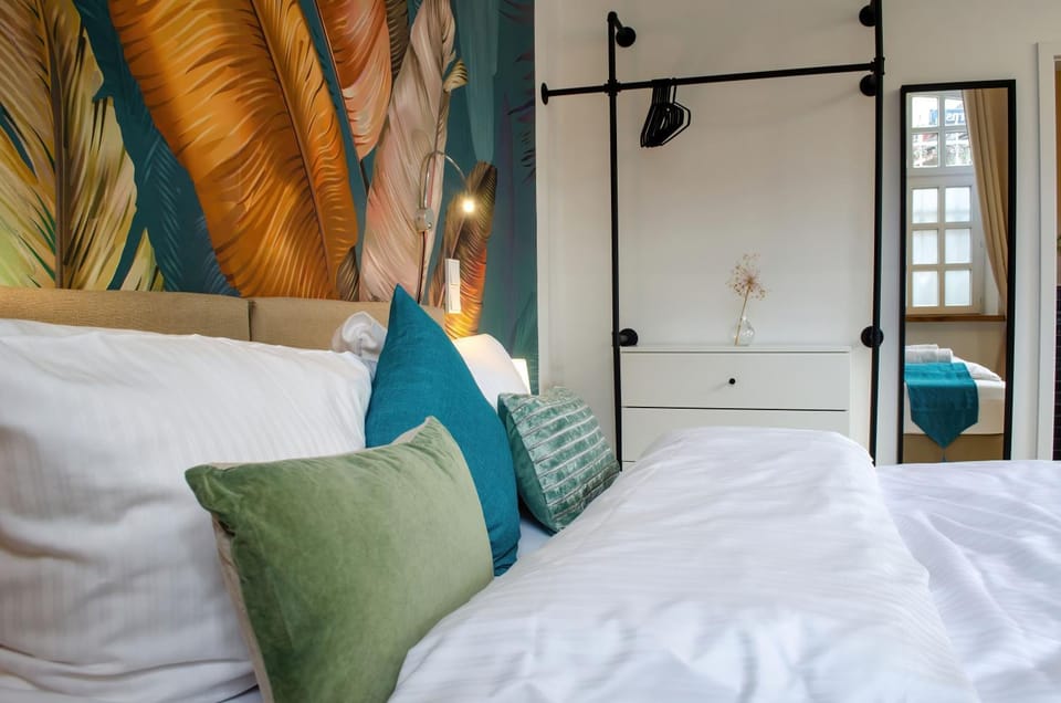 Bed, Photo of the whole room