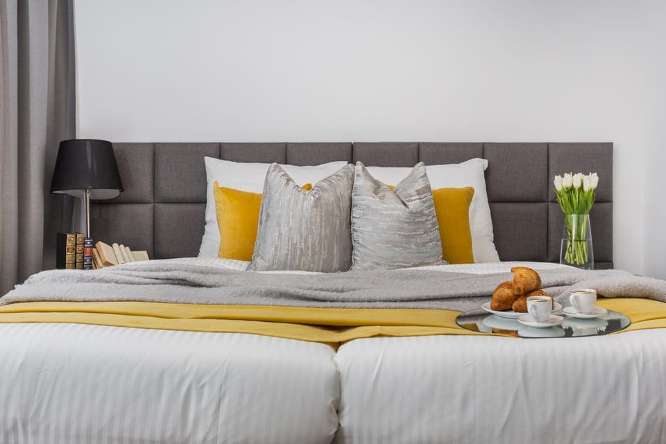 Bed, Bedroom