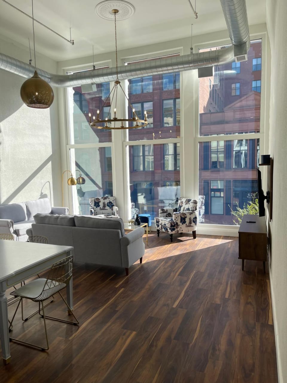 Living room, Dining area