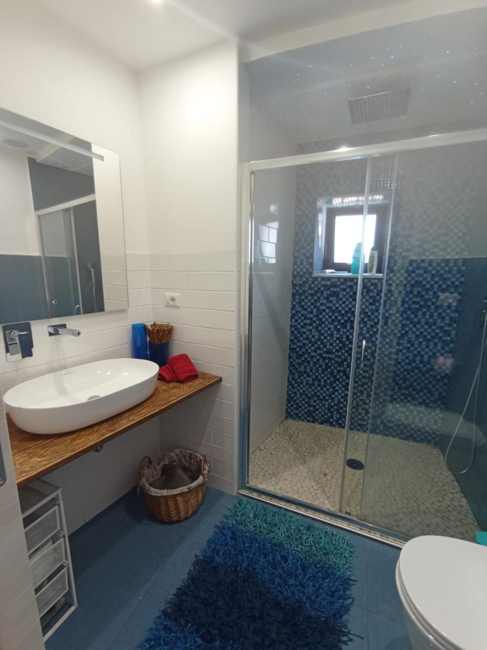 Shower, Bathroom