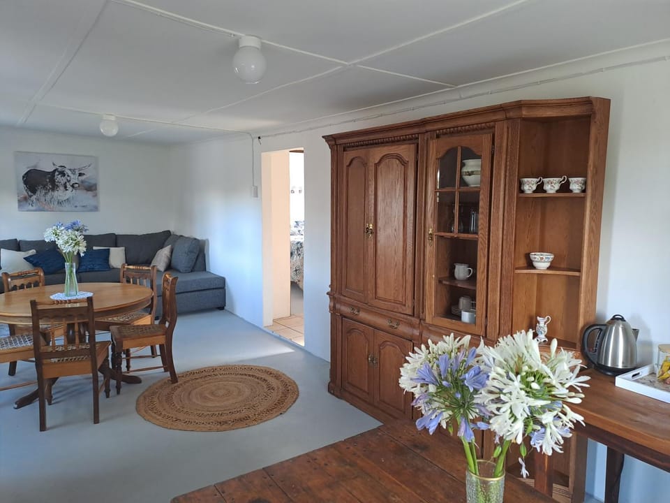 Coffee/tea facilities, Living room