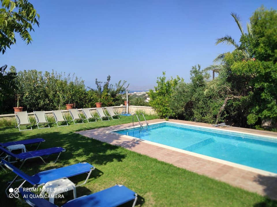 Sea view, Swimming pool