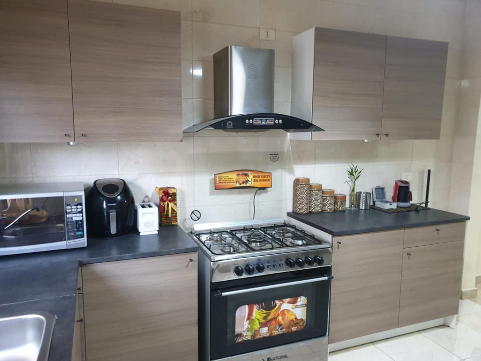 Coffee/tea facilities, Kitchen or kitchenette, minibar, pet friendly, stove, toaster