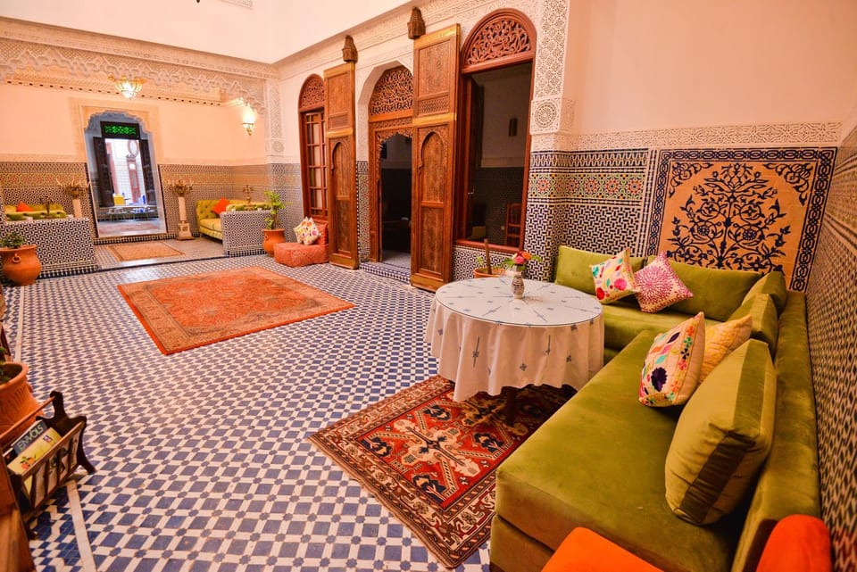 Communal lounge/ TV room, Seating area, Evening entertainment