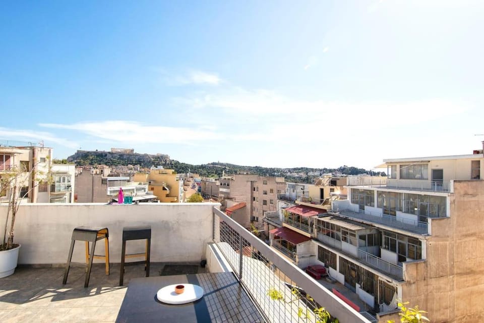 Balcony/Terrace, City view