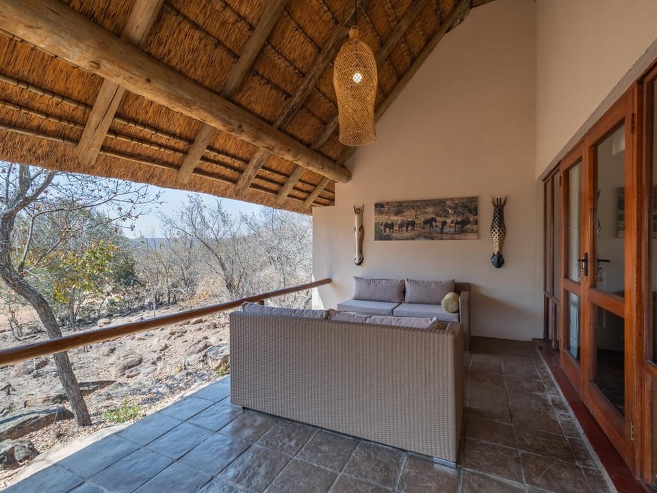 Patio, Balcony/Terrace, Seating area